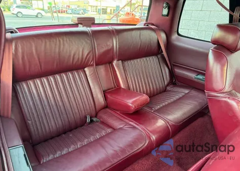 1989 Oldsmobile Toronado Trofeo z USA, uszkodzony, nr VIN 1G3EV11C3KU308524